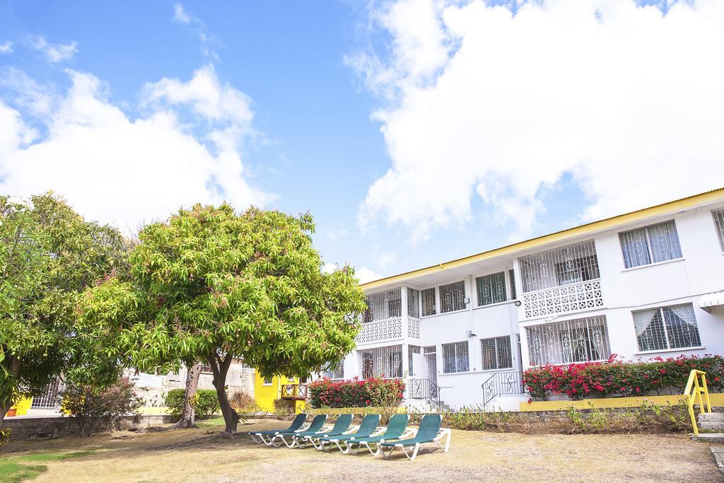 Adulo Apartments Bridgetown Exterior photo