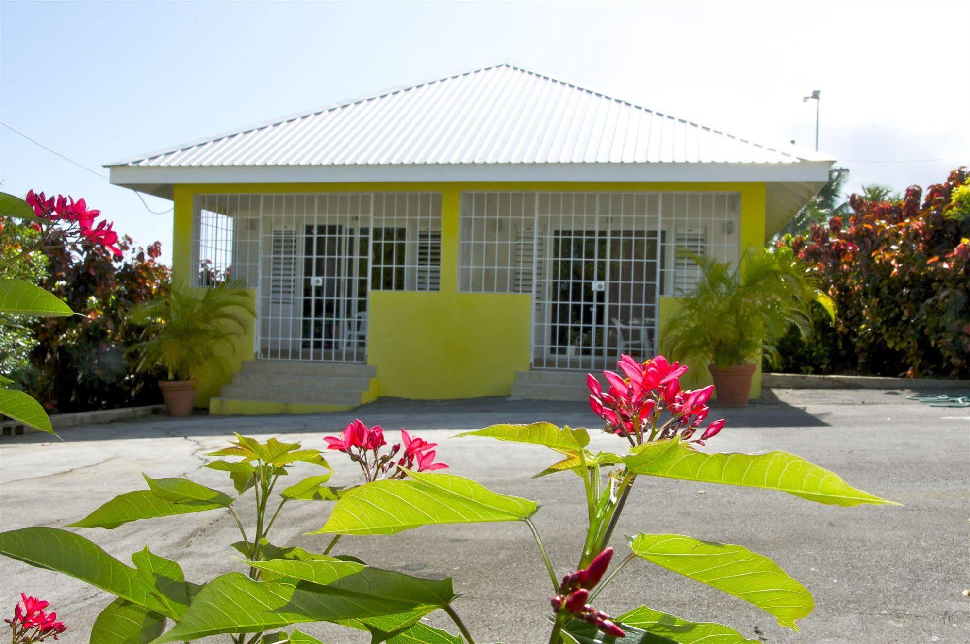 Adulo Apartments Bridgetown Exterior photo